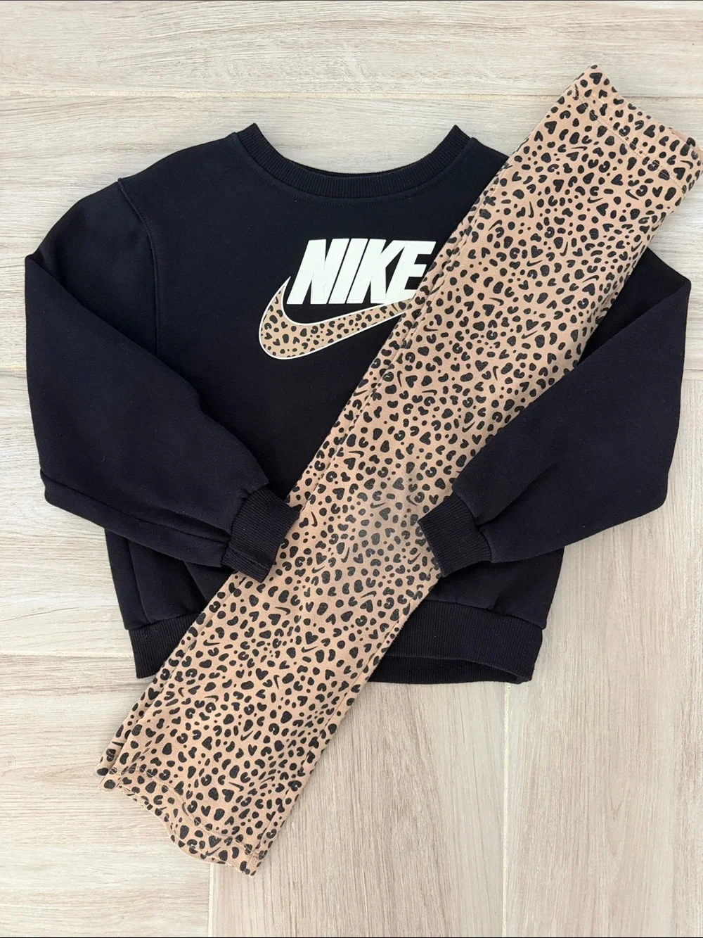 Nike Girls 2-Piece Wild Warmth Printed Top and Leggings Set